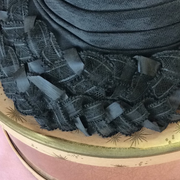 FINAL SALE PRICE Starburst/Clear Hatbox + 2 Vintage Hats - Picture 7 of 9